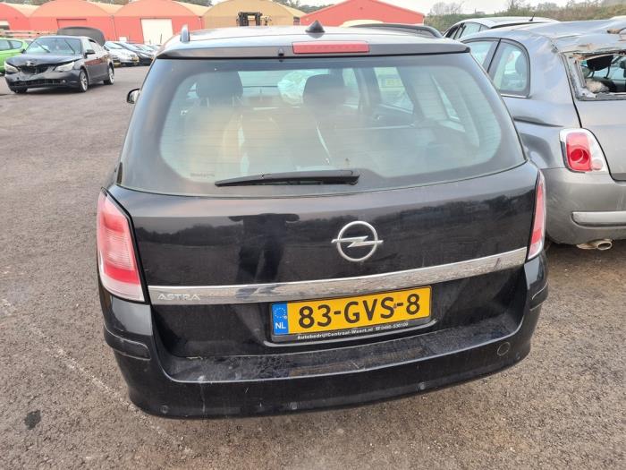 Opel Astra H SW 1.6 16V Twinport Épave (2008, Noir)