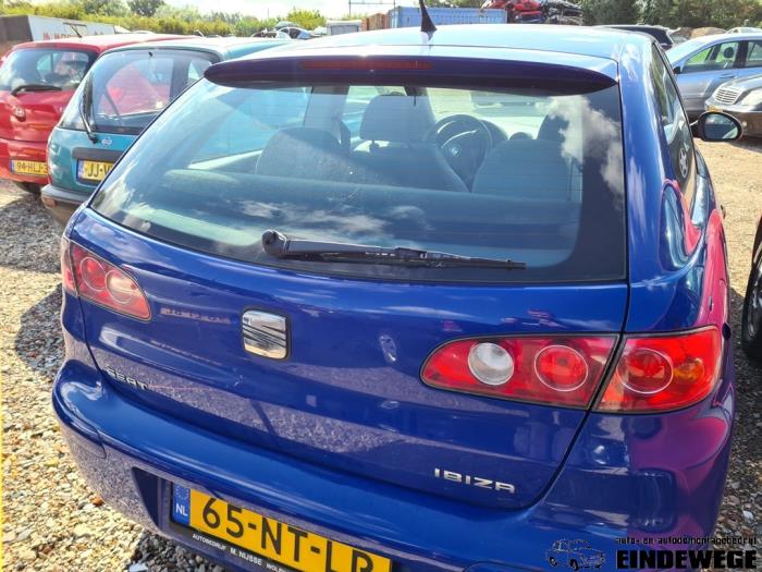 Seat Ibiza III 1.2 12V Schrottauto (2004, Blau)