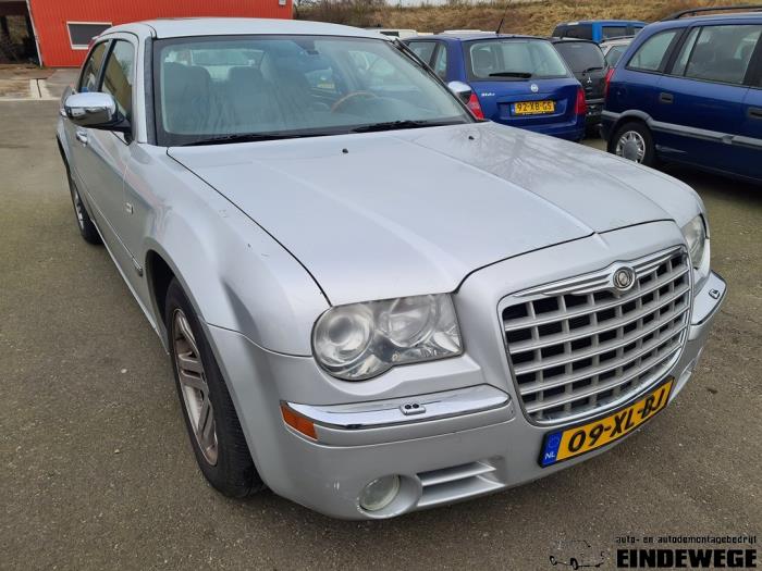 Chrysler 300 C 3.5 V6 24V Épave (2006, Gris)
