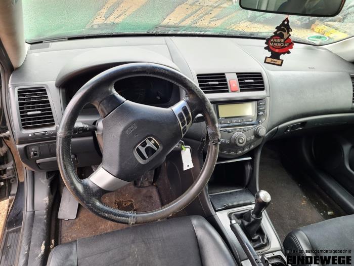 Honda Accord Tourer 2.0 i-VTEC 16V Épave (2004, Noir)