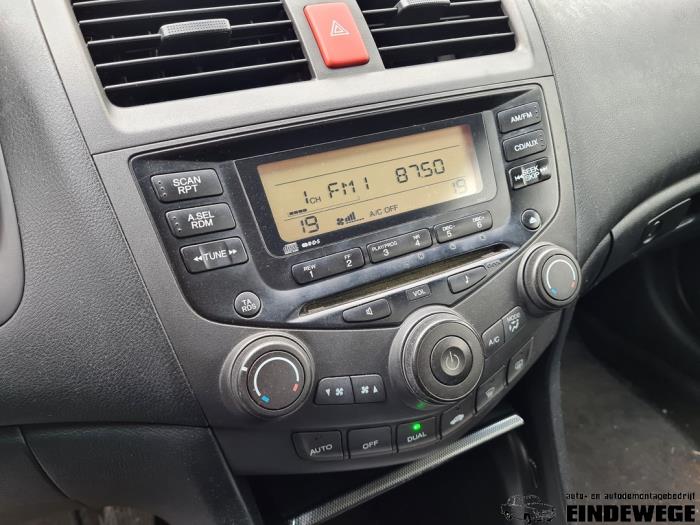 Honda Accord Tourer 2.0 i-VTEC 16V Épave (2004, Noir)