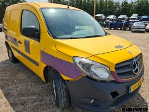 Mercedes Citan 1.5 108 CDI Épave (2016, Jaune)