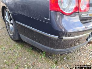 Volkswagen Passat 2.0 FSI 16V Samochód złomowany (2007, Brazowy)