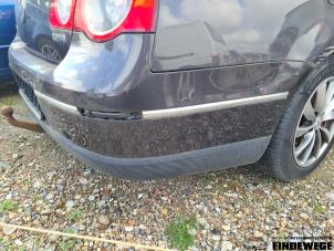 Volkswagen Passat 2.0 FSI 16V Samochód złomowany (2007, Brazowy)