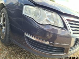 Volkswagen Passat 2.0 FSI 16V Samochód złomowany (2007, Brazowy)
