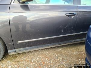 Volkswagen Passat 2.0 FSI 16V Samochód złomowany (2007, Brazowy)