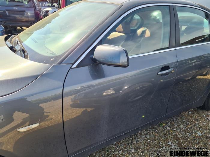 BMW 5 serie 523i 24V Vehículo de desguace (2007, Gris)