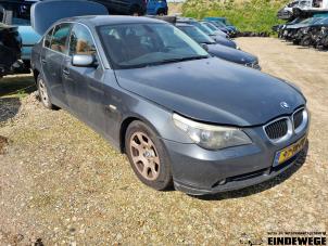 BMW 5 serie 523i 24V Vehículo de desguace (2007, Gris)