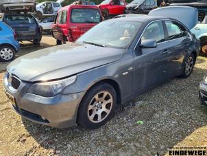 BMW 5 serie 523i 24V Vehículo de desguace (2007, Gris)