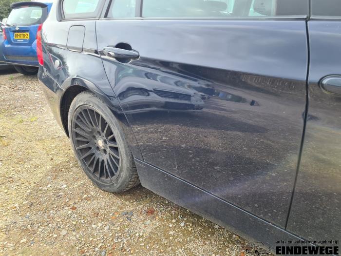 BMW 3 serie Touring 318i 16V Épave (2007, Bleu)