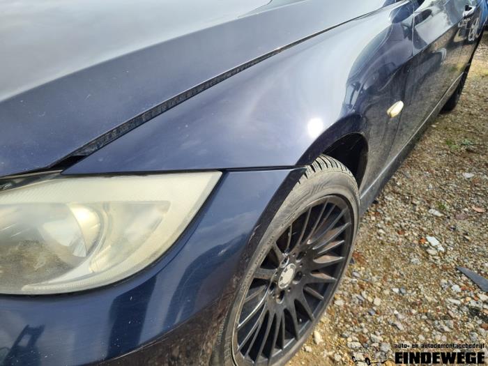 BMW 3 serie Touring 318i 16V Épave (2007, Bleu)