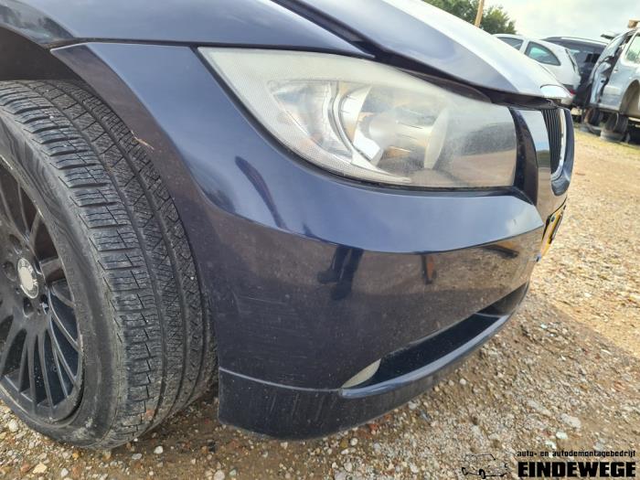 BMW 3 serie Touring 318i 16V Épave (2007, Bleu)