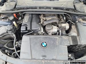 BMW 3 serie Touring 318i 16V Épave (2007, Bleu)