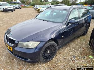 BMW 3 serie Touring 318i 16V Épave (2007, Bleu)