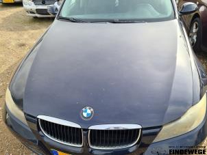BMW 3 serie Touring 318i 16V Épave (2007, Bleu)