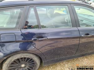 BMW 3 serie Touring 318i 16V Épave (2007, Bleu)