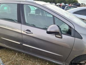 Peugeot 308 SW 1.6 16V THP 150 Épave (2009, Gris)