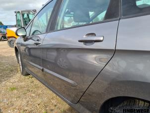 Peugeot 308 SW 1.6 16V THP 150 Épave (2009, Gris)
