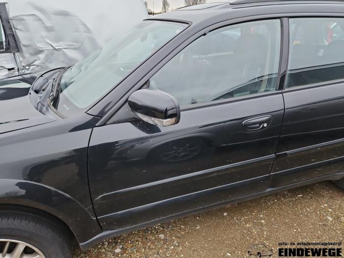 Subaru Outback 2.5 16V Épave (2005, Noir)