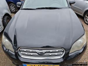Subaru Outback 2.5 16V Épave (2005, Noir)