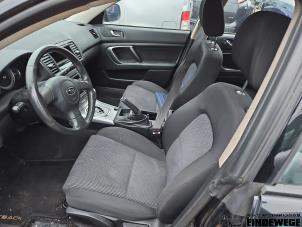 Subaru Outback 2.5 16V Épave (2005, Noir)