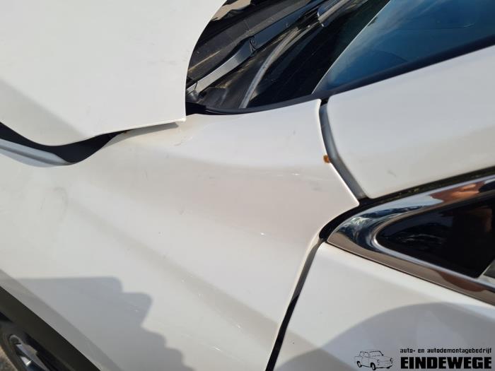 Lexus NX I 300h 2.5 16V 4x4 Épave (2018, Blanc)