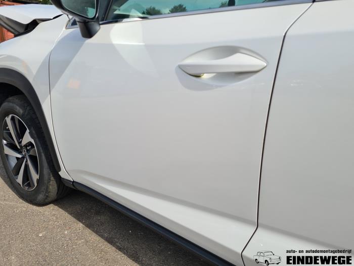 Lexus NX I 300h 2.5 16V 4x4 Épave (2018, Blanc)