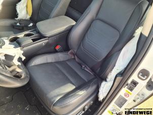 Lexus NX I 300h 2.5 16V 4x4 Épave (2018, Blanc)