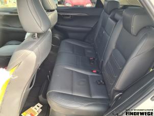 Lexus NX I 300h 2.5 16V 4x4 Épave (2018, Blanc)