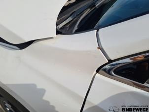 Lexus NX I 300h 2.5 16V 4x4 Épave (2018, Blanc)