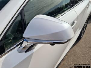 Lexus NX I 300h 2.5 16V 4x4 Épave (2018, Blanc)