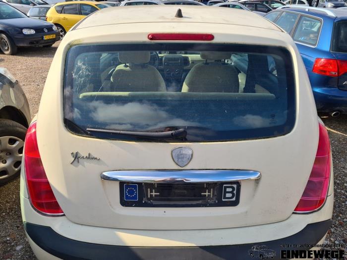 Lancia Ypsilon 1.2 Épave (2006, Jaune)