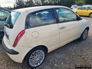 Lancia Ypsilon 1.2 Épave (2006, Jaune)