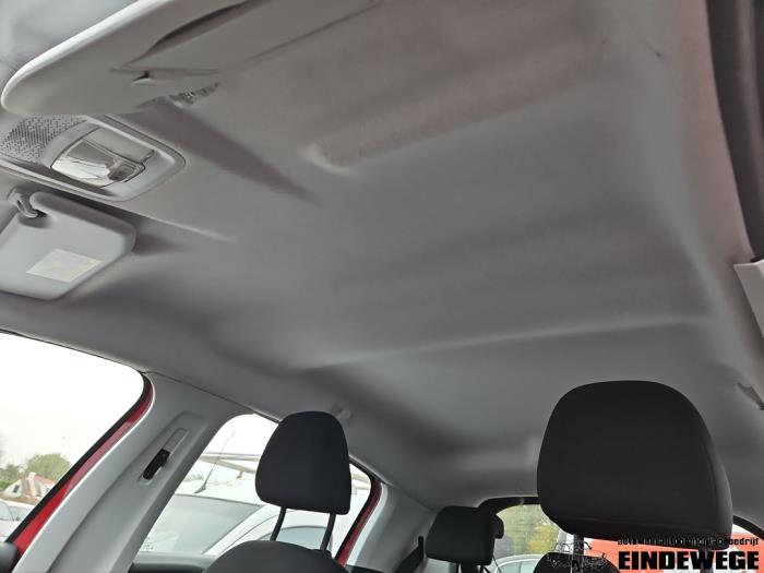 Peugeot 208 I 1.0 Vti 12V PureTech Vehículo de desguace (2014, Rojo)
