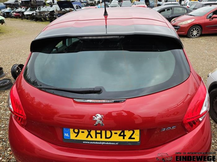 Peugeot 208 I 1.0 Vti 12V PureTech Vehículo de desguace (2014, Rojo)