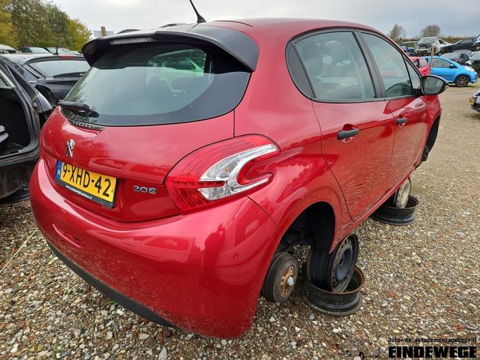 Peugeot 208 I 1.0 Vti 12V PureTech Vehículo de desguace (2014, Rojo)