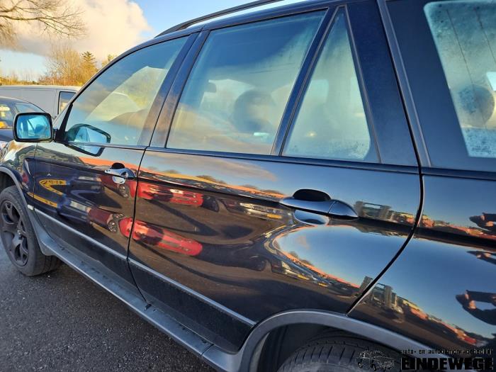 BMW X5 3.0 24V Épave (2002, Noir)