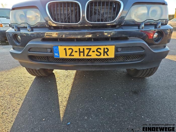 BMW X5 3.0 24V Épave (2002, Noir)