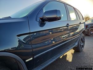 BMW X5 3.0 24V Épave (2002, Noir)