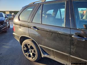 BMW X5 3.0 24V Épave (2002, Noir)