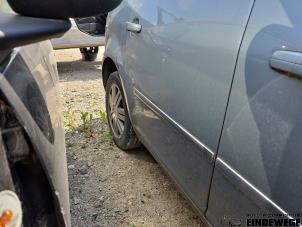 Ford Focus C-Max 1.8 16V Samochód złomowany (2004, Szary)