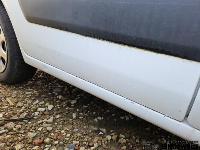 Peugeot Partner 1.6 HDI, BlueHDI 75 Samochód złomowany (2012, Bialy)