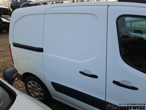 Peugeot Partner 1.6 HDI, BlueHDI 75 Samochód złomowany (2012, Bialy)