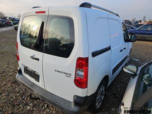 Peugeot Partner 1.6 HDI, BlueHDI 75 Samochód złomowany (2012, Bialy)