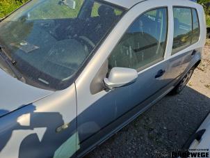 Volkswagen Golf IV 1.4 16V Épave (2000, Gris)