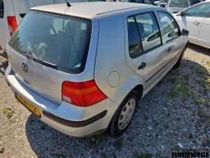 Volkswagen Golf IV 1.4 16V Épave (2000, Gris)
