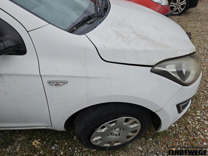 Hyundai i20 1.1 CRDi VGT 12V Skrotfordon (2014, WIT)