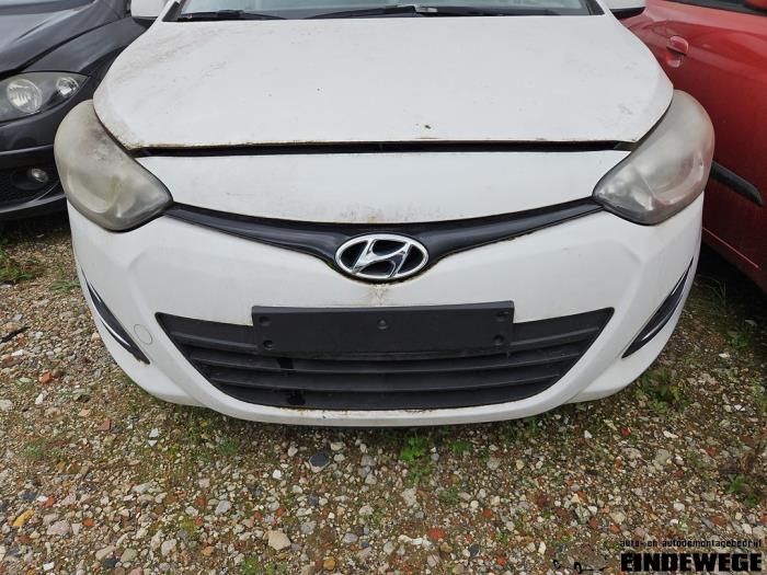 Hyundai i20 1.1 CRDi VGT 12V Skrotfordon (2014, WIT)