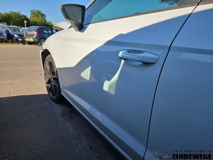 Seat Leon ST 1.8 TSI Ecomotive 16V Vehículo de desguace (2014, Blanco)