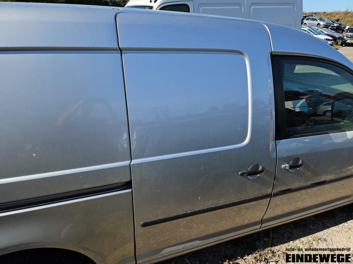 Volkswagen Caddy III 2.0 TDI 16V Skrotfordon (2012, ZILVER)